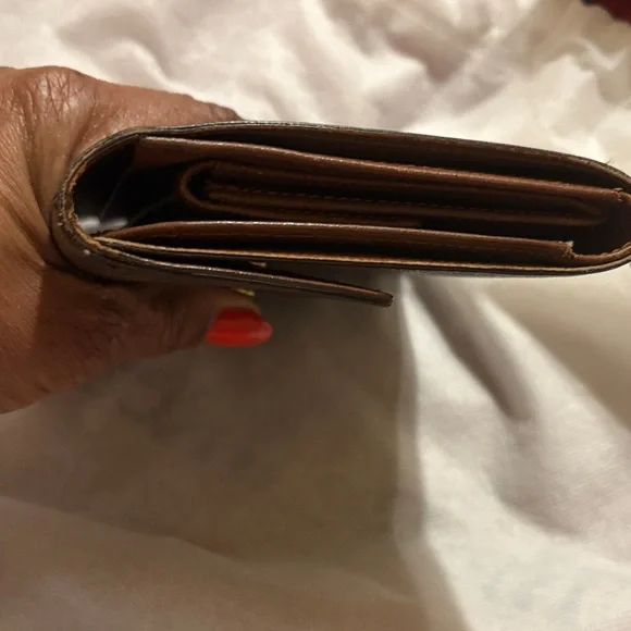 Louis Vuitton authentic monogram papier wallet with COA passport holder - Picture 10 of 13